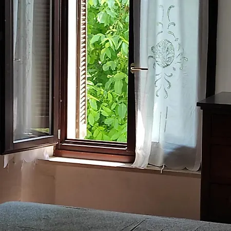 アパート Il Cortile Dei Frutti Selvatici サント・ステファノ・ベルボ