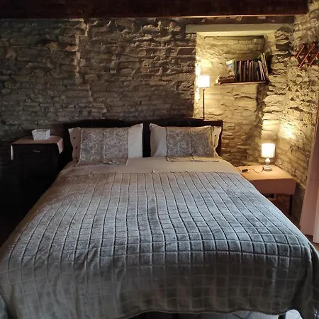 Il Cortile Dei Frutti Selvatici Apartamento Santo Stefano Belbo