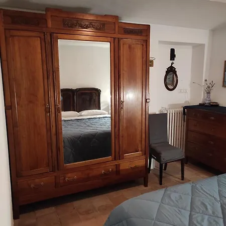 Il Cortile Dei Frutti Selvatici דירה סנטו סטפאנו בלבו