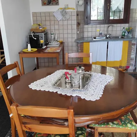 Il Cortile Dei Frutti Selvatici *